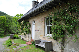 self catering cottage